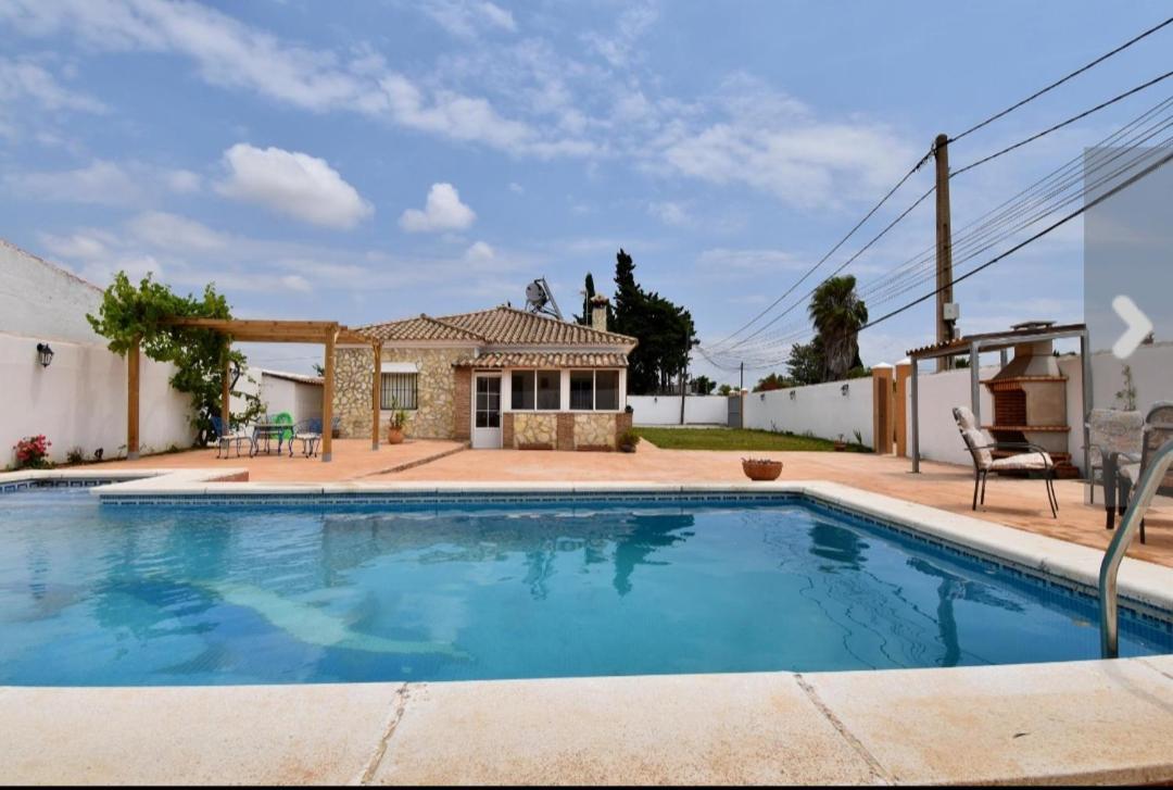 Chalet Villa Caulina Chiclana de la Frontera Zewnętrze zdjęcie